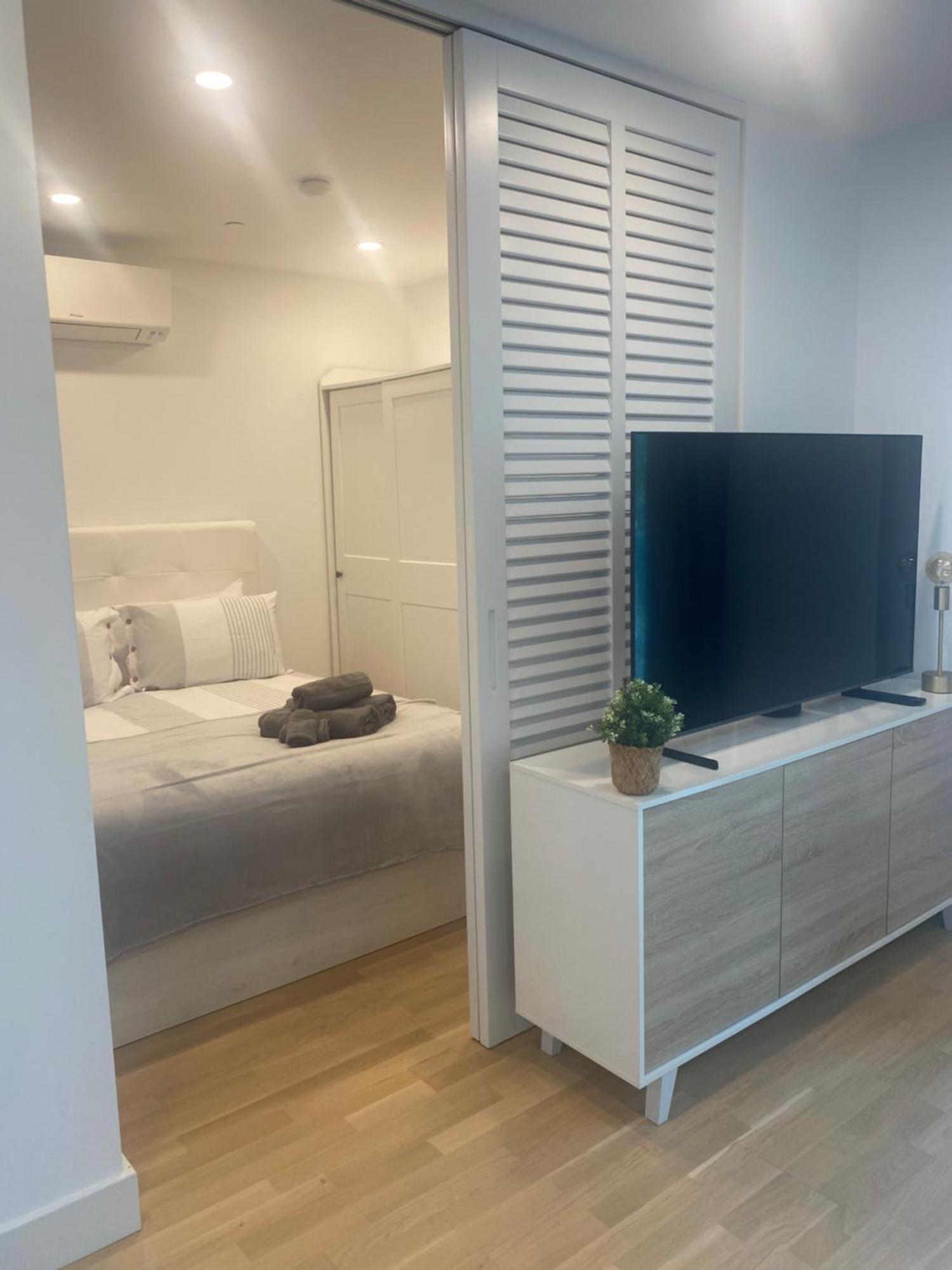 Cp Top Floor Luxury Studio With Spa And Pool Gibraltar Zewnętrze zdjęcie