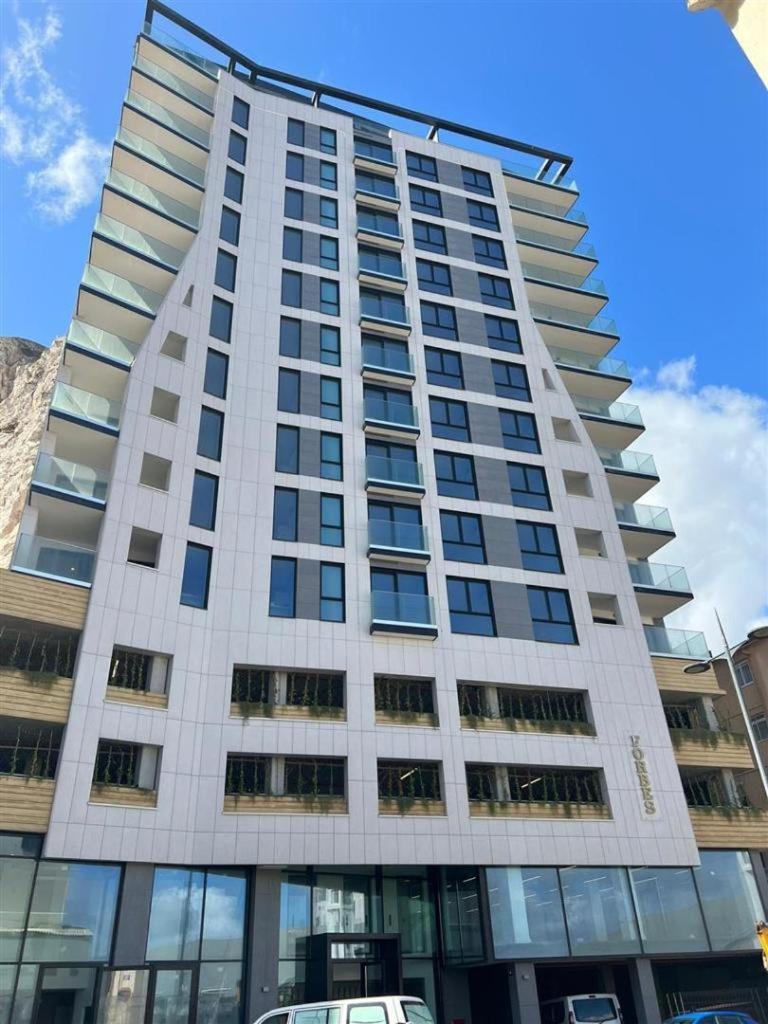 Cp Top Floor Luxury Studio With Spa And Pool Gibraltar Zewnętrze zdjęcie
