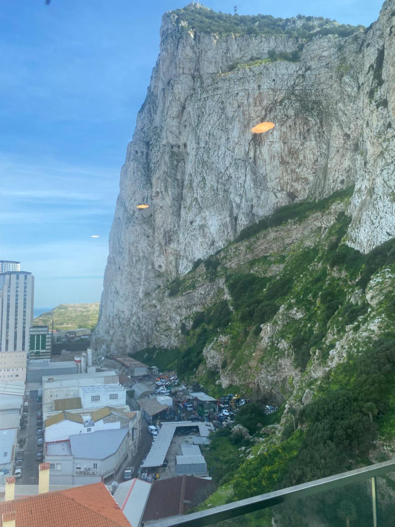 Cp Top Floor Luxury Studio With Spa And Pool Gibraltar Zewnętrze zdjęcie